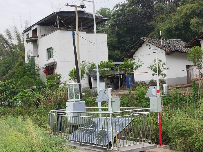 瀘縣農(nóng)業(yè)農(nóng)村局引進(jìn)云飛四情監(jiān)測(cè)設(shè)備建設(shè)現(xiàn)代農(nóng)業(yè)智慧園區(qū)