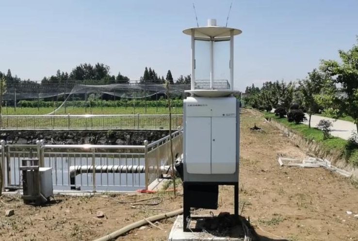 云飛物聯(lián)網(wǎng)蟲情測報系統(tǒng)走進安徽農(nóng)大廬江縣科技園